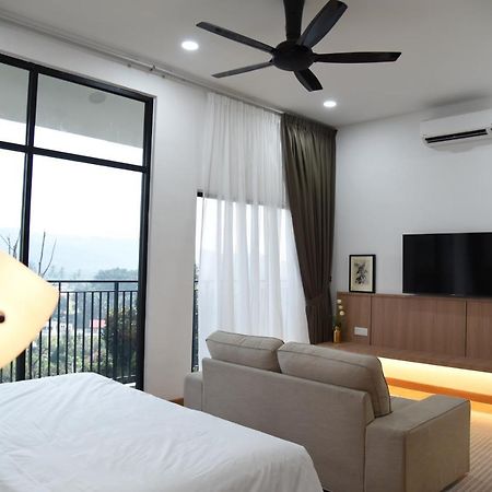 Jenderam Hill Villa Sepang Exterior photo