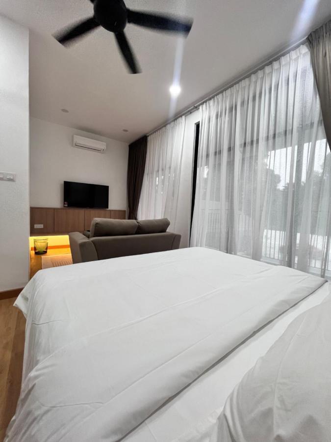 Jenderam Hill Villa Sepang Exterior photo